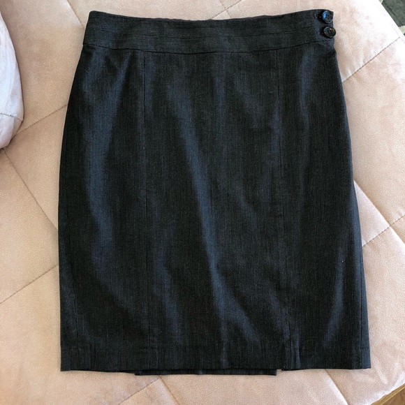 The Limited Dresses & Skirts - CLASSIC THE LIMITED GRAY PENCIL SKIRT